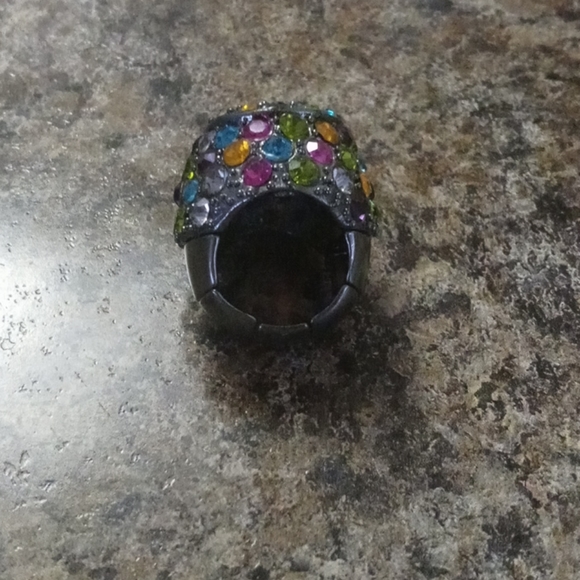 Ring - Picture 2 of 3